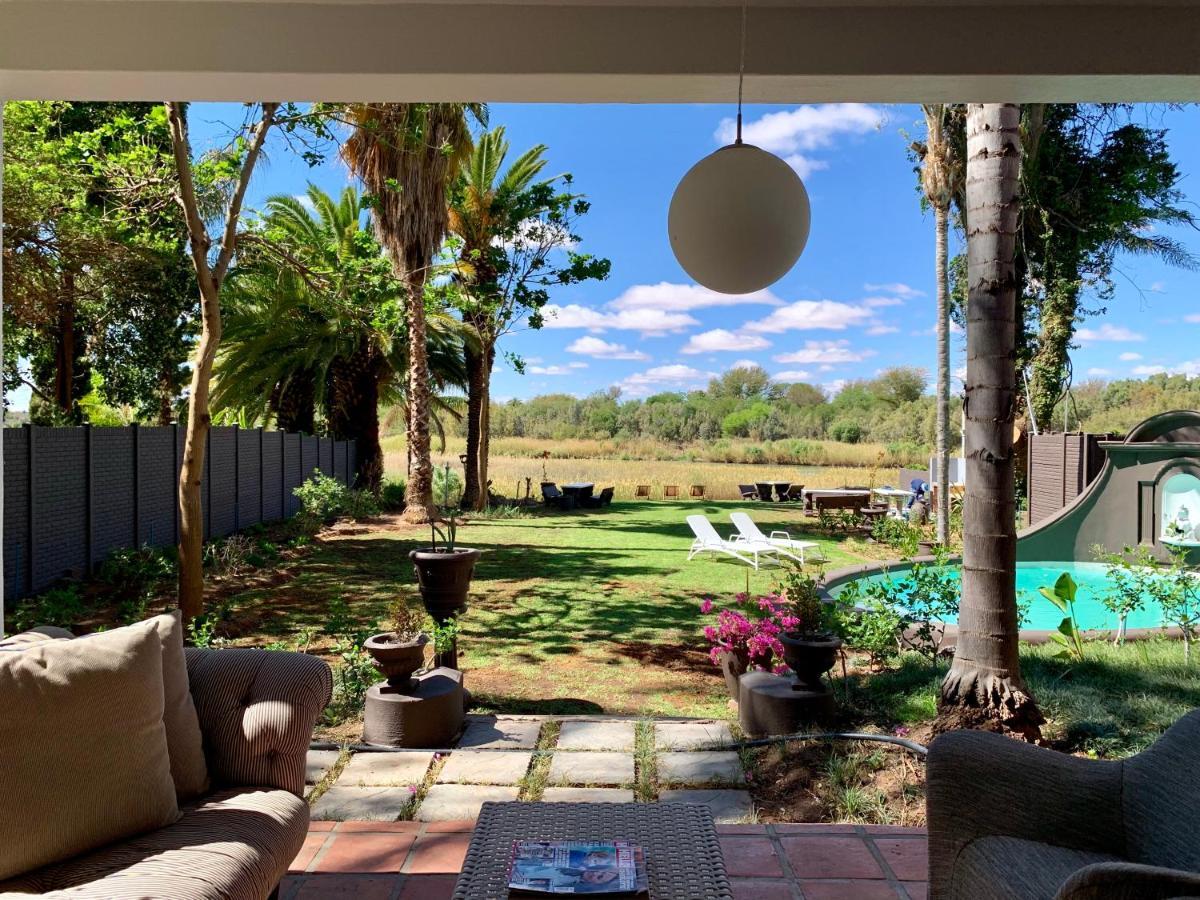 Le Must Residence Upington Exterior photo